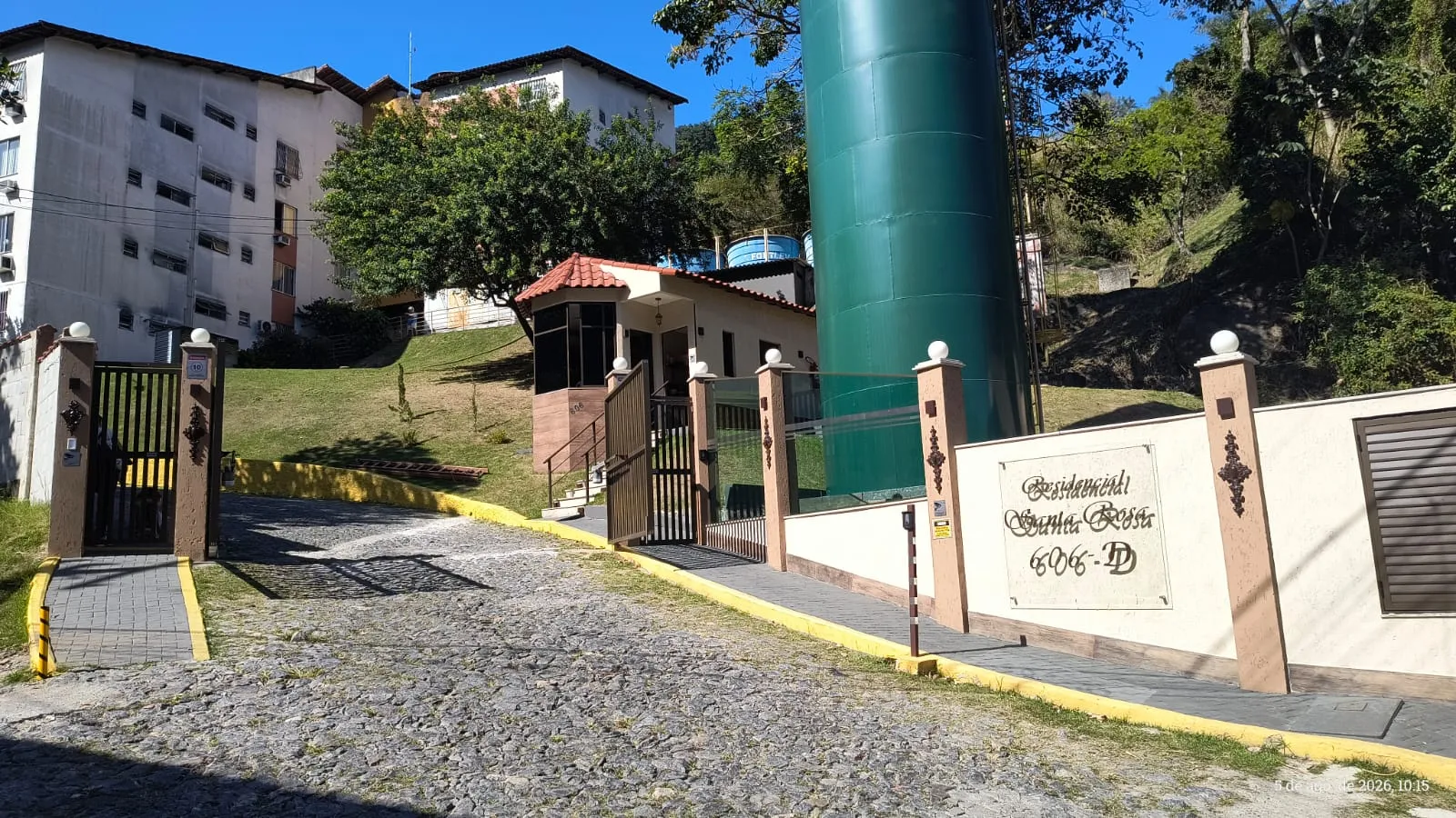 Apartamento para alugar, no Residencial Santa Rosa, com 2 quartos, 60m²