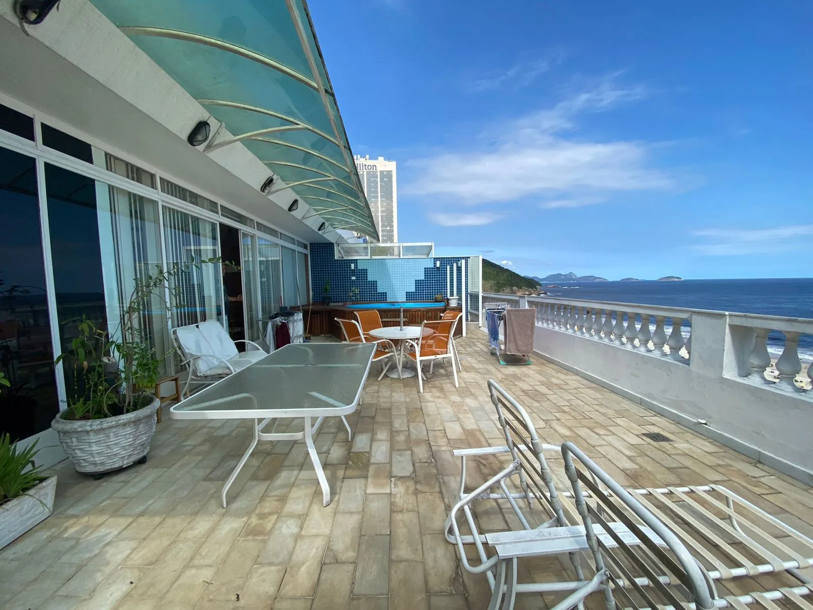 Cobertura com 4 suites a venda em Copacabana, 400m2, Avenida Atlantica