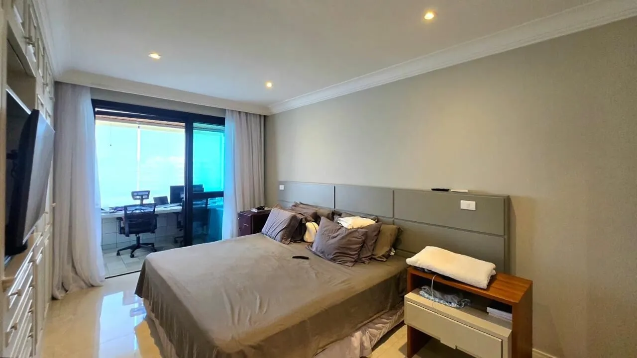Cobertura a venda na Barra da Tijuca, 550m2, Frontal Mar, Golden Green - imagem 12