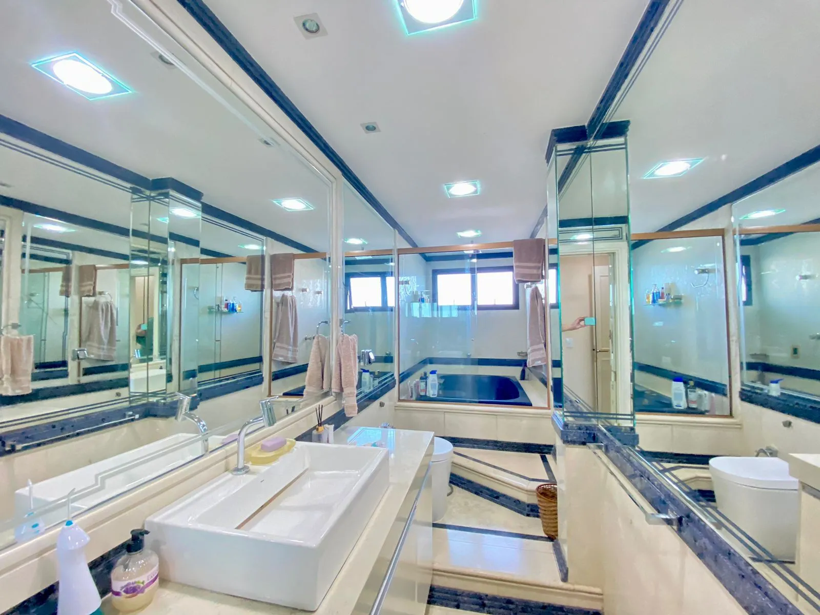 Apartamento com 4 quartos a venda no Jardim Oceânico, 377m2, Frontal Mar - imagem 21