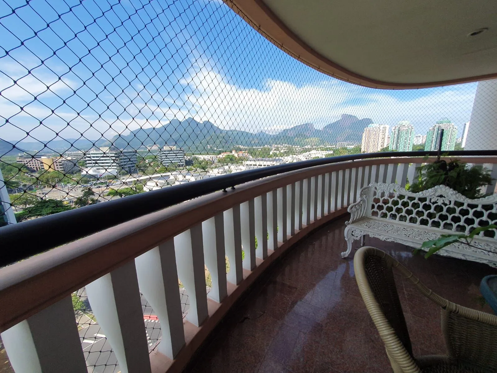 Apartamento com 3 quartos para vender na Barra da Tijuca, Palms Springs - Parque das Rosas