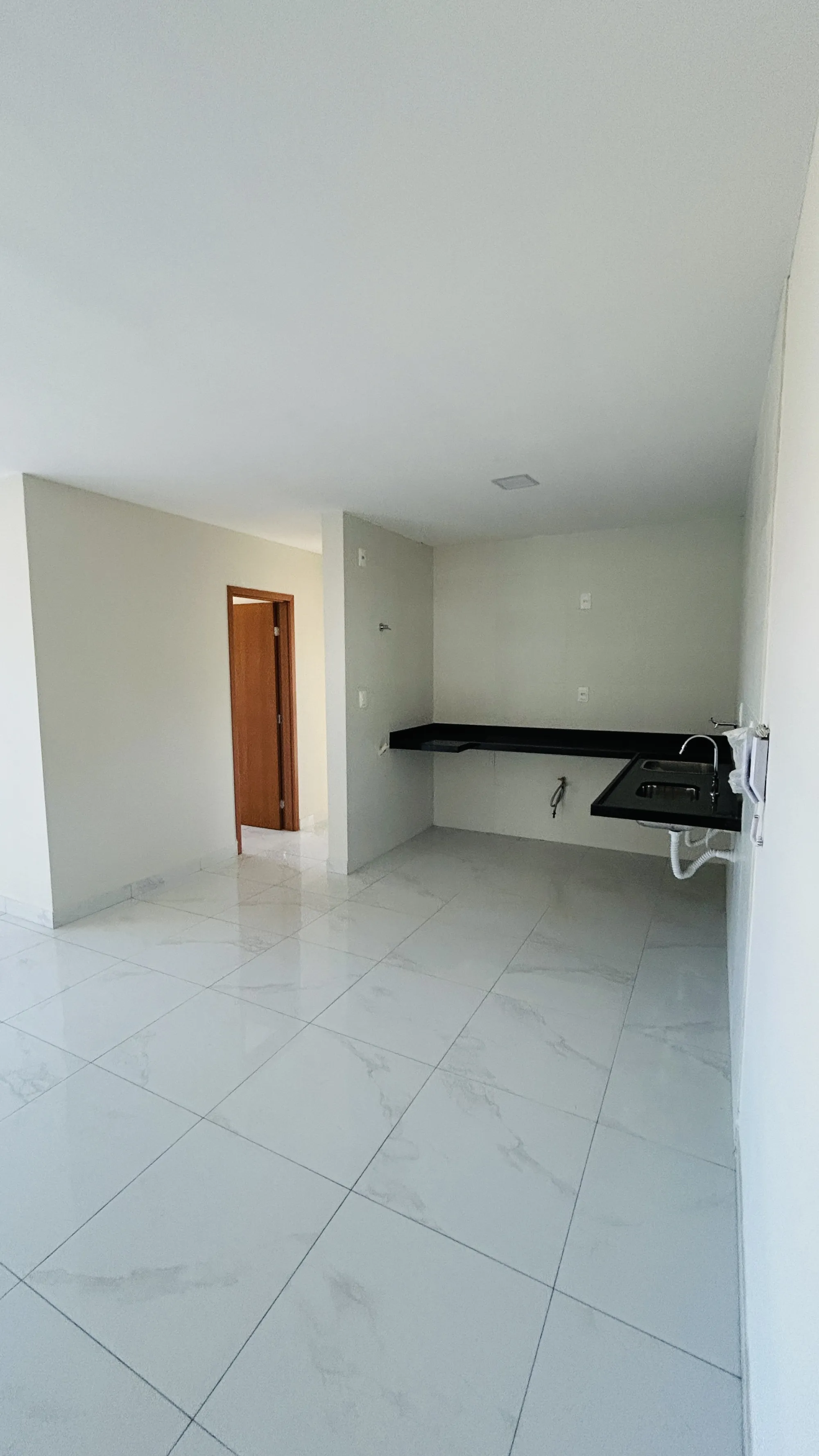 PORTALE SOLARE RESIDENZIALE – APARTAMENTOS DE 2 E 3 QUARTOS NO PORTAL DO SOL - imagem 12