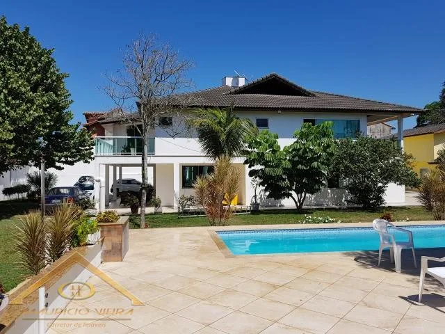 Casa para Venda em Cabo Frio / RJ no bairro Palmeiras