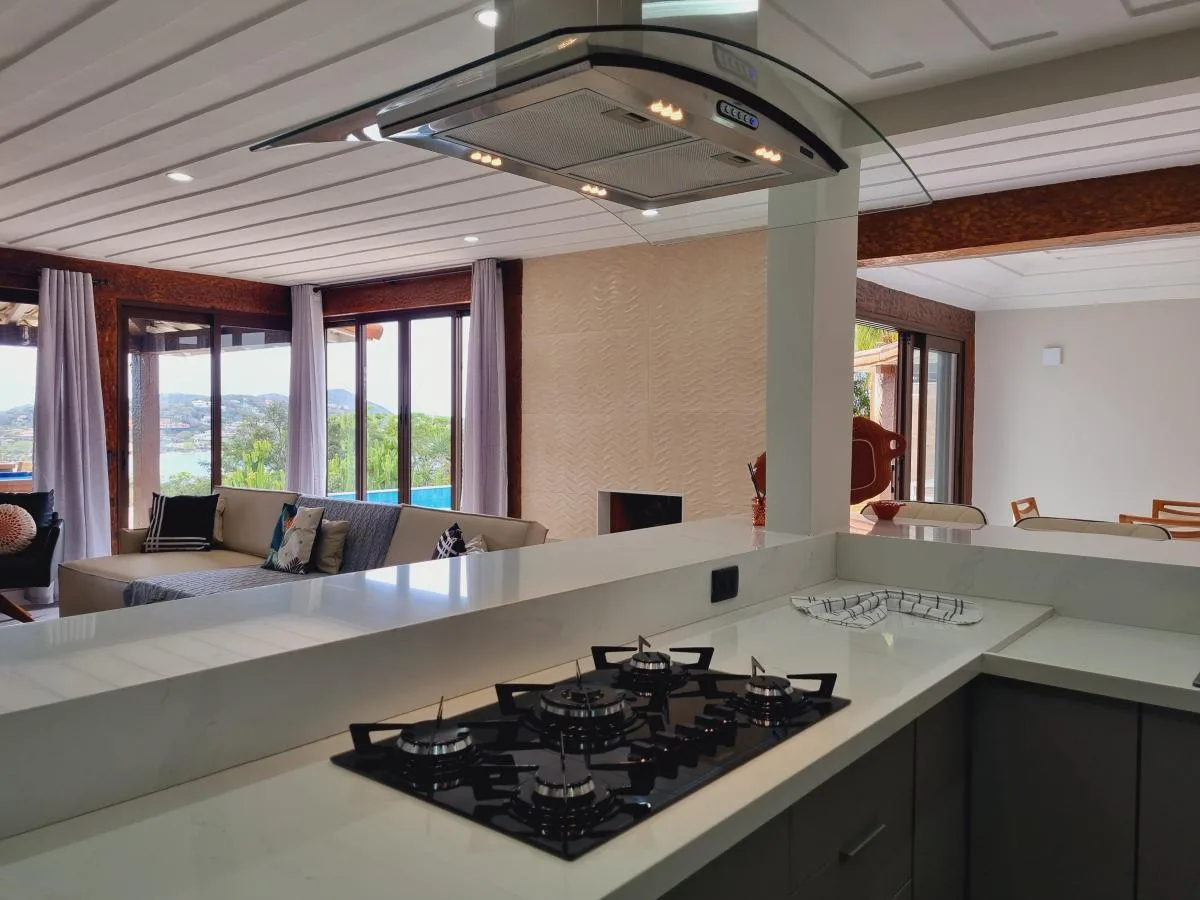 Casa para Venda em Armação dos Búzios / RJ no bairro Ferradura - imagem 26