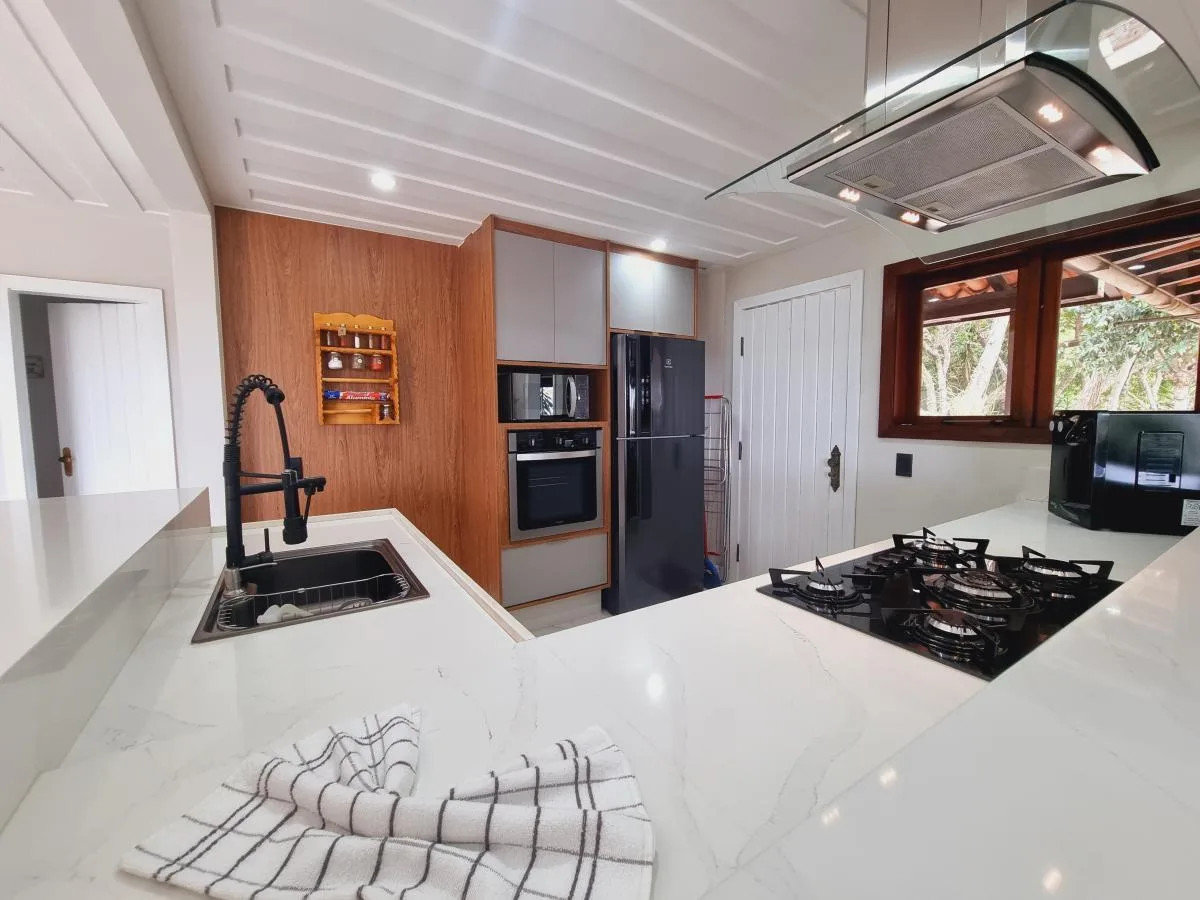 Casa para Venda em Armação dos Búzios / RJ no bairro Ferradura - imagem 27