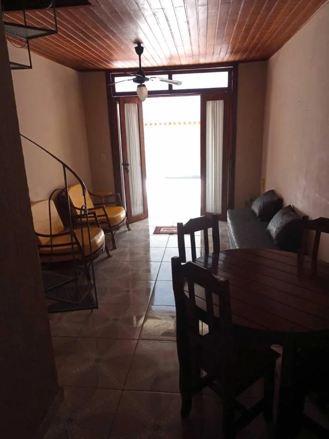 Casa em Condomínio para Venda em Cabo Frio / RJ no bairro Peró - imagem 6