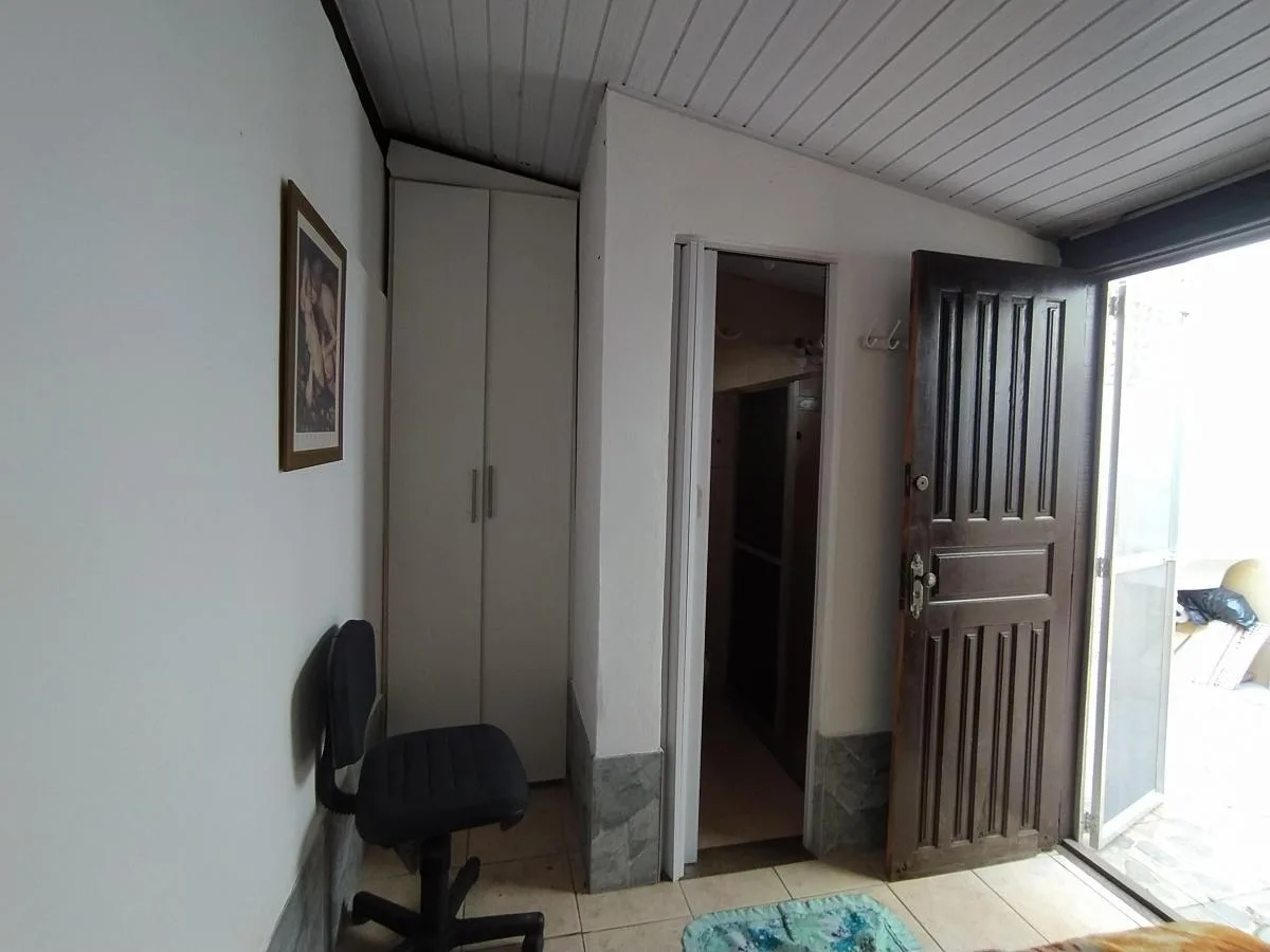 Casa em Condomínio para Venda em Cabo Frio / RJ no bairro Peró - imagem 38