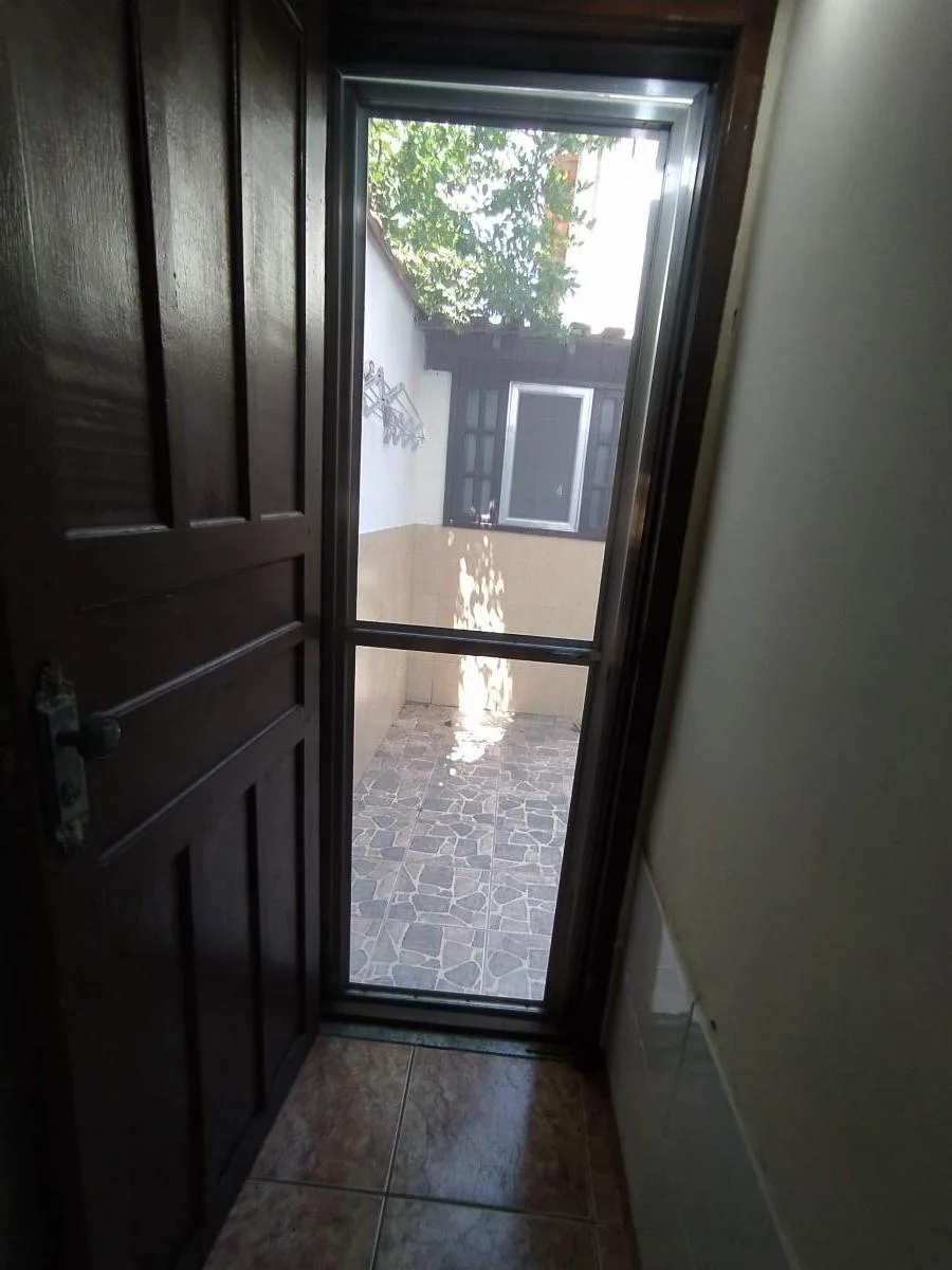Casa em Condomínio para Venda em Cabo Frio / RJ no bairro Peró - imagem 28