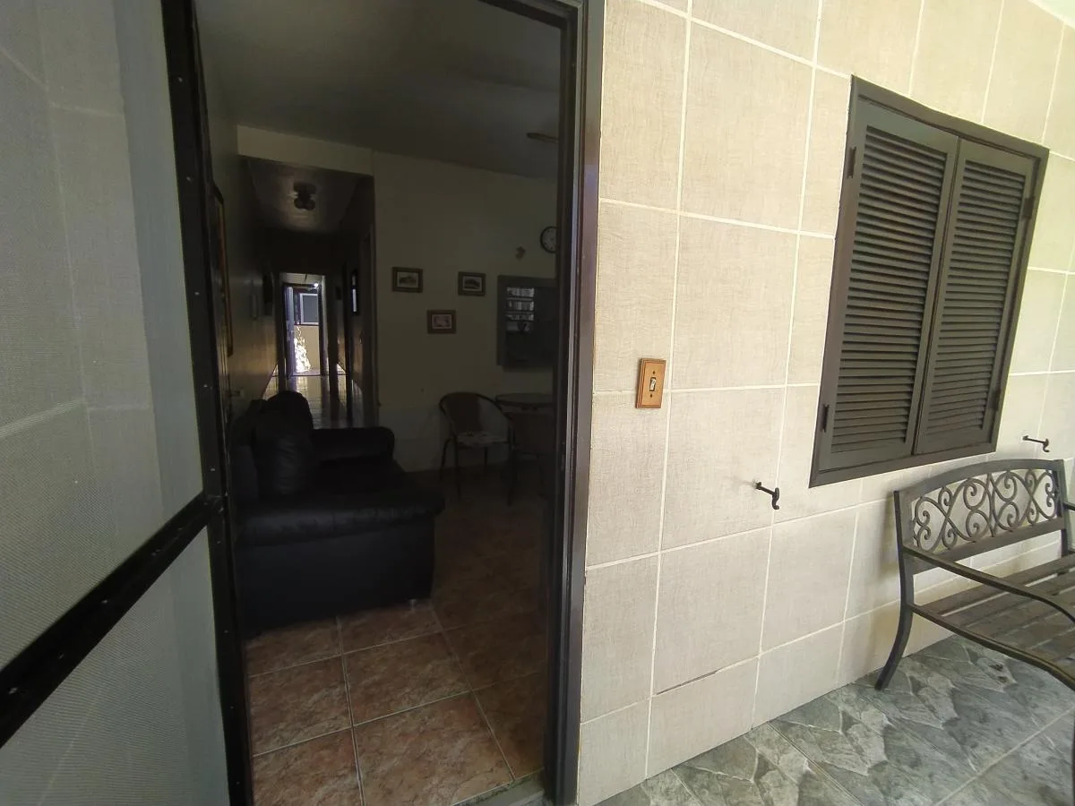 Casa em Condomínio para Venda em Cabo Frio / RJ no bairro Peró - imagem 6