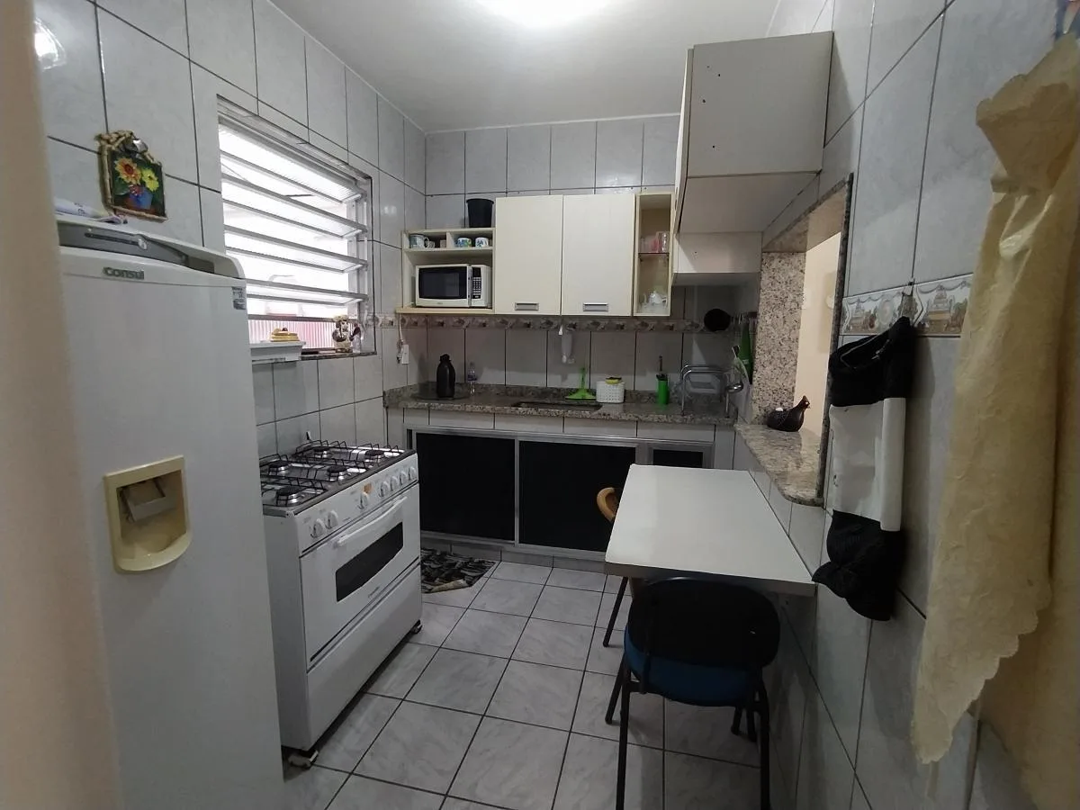 Casa em Condomínio para Venda em Cabo Frio / RJ no bairro Peró - imagem 12