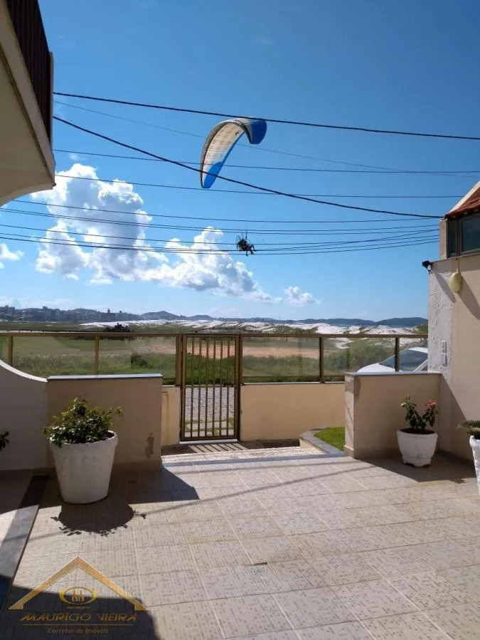 Casa em Condomínio para Venda em Cabo Frio / RJ no bairro Praia do Foguete - imagem 2