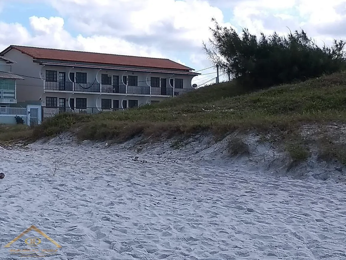 Casa em Condomínio para Venda em Cabo Frio / RJ no bairro Praia do Foguete - imagem 21
