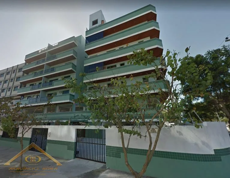 Cobertura para Venda em Cabo Frio / RJ no bairro Vila Nova