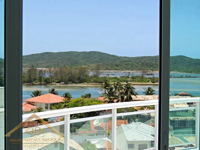 Cobertura para Venda em Cabo Frio / RJ no bairro Passagem