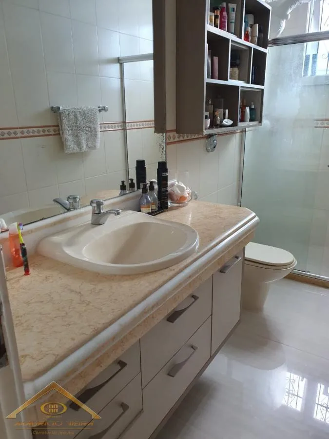Casa para Venda em Cabo Frio / RJ no bairro Vila Nova - imagem 33