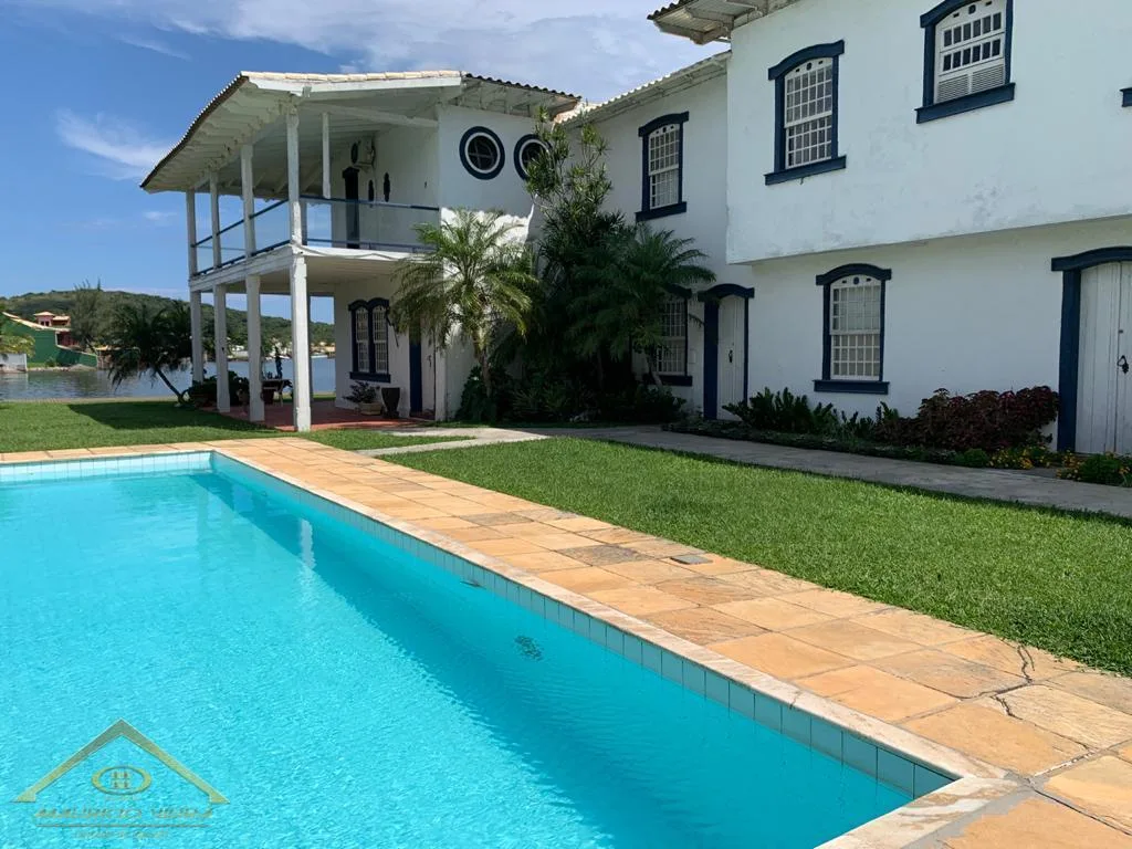 Casa para Venda em Cabo Frio / RJ no bairro Ogiva - imagem 8