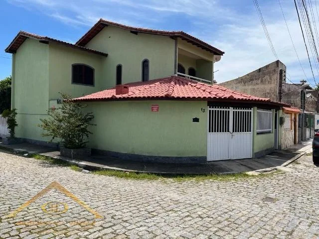 Casa para Venda em Cabo Frio / RJ no bairro Vila Blanche