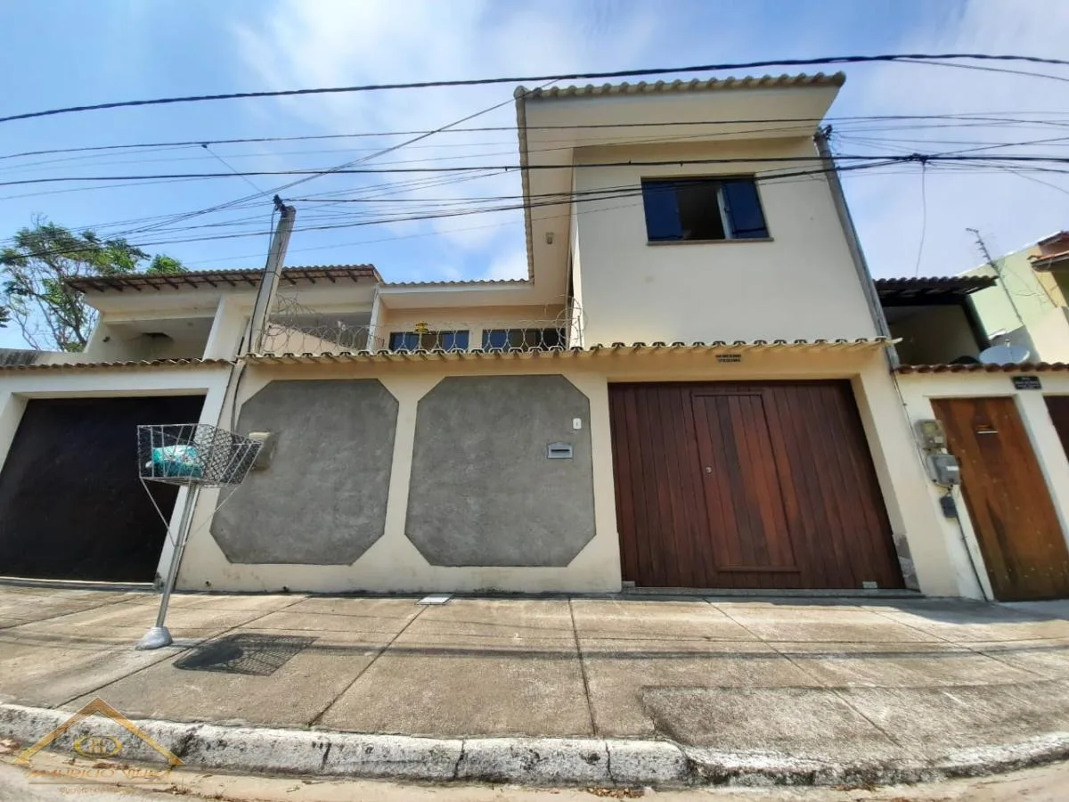 Casa para Venda em Cabo Frio / RJ no bairro Palmeiras