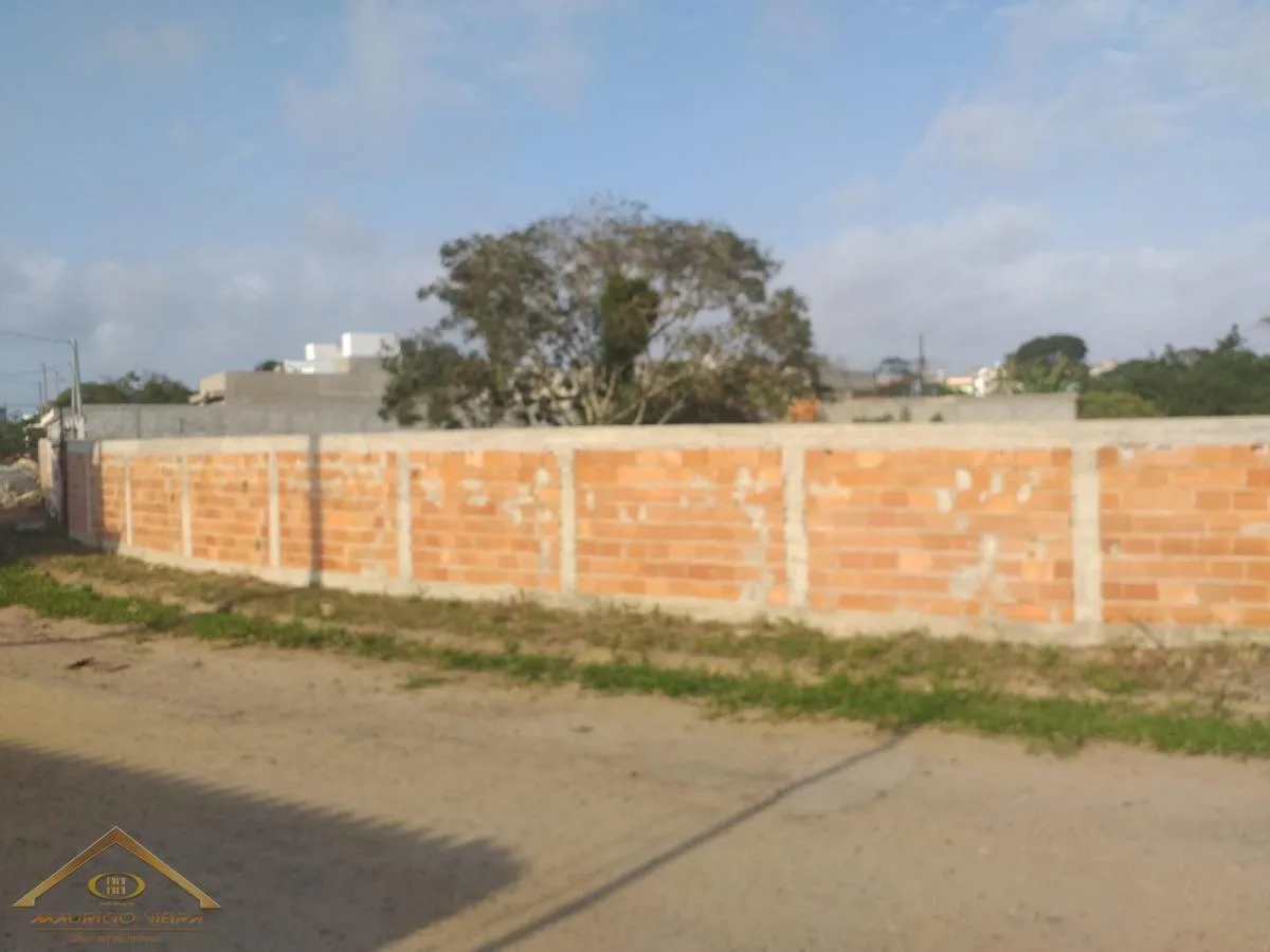 Lote para Venda em Cabo Frio / RJ no bairro Vila do Peró
