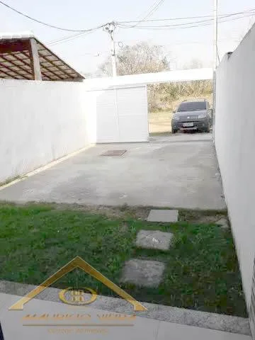 Casa para Venda em Cabo Frio / RJ no bairro Vila do Peró - imagem 2