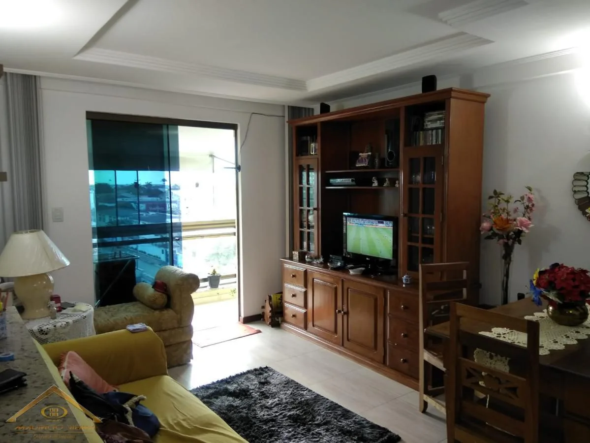 Apartamento para Venda em Cabo Frio / RJ no bairro Jardim Flamboyant
