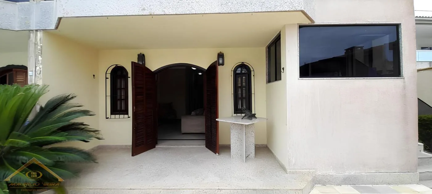 Maravilhosa casa no Canal em Cabo Frio - imagem 20
