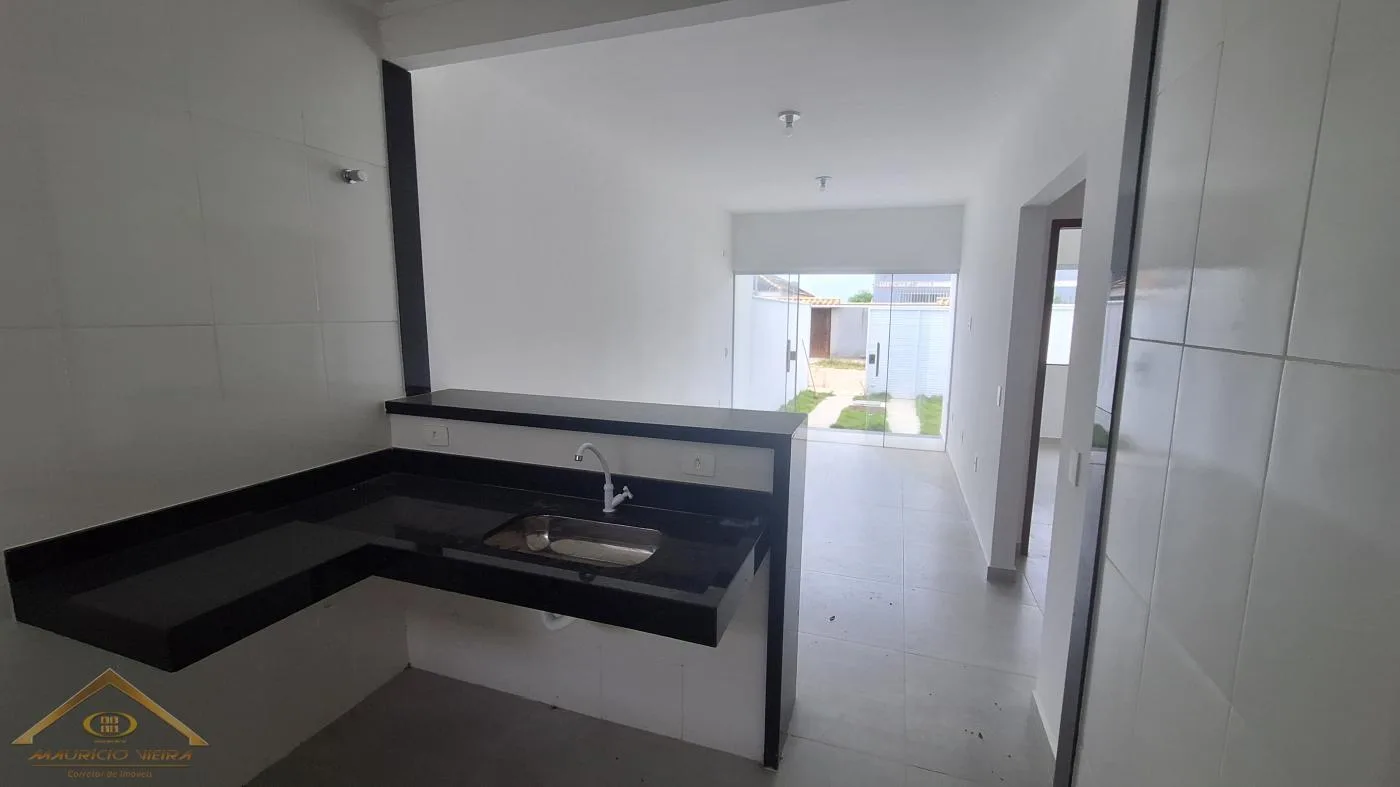 Casa para Venda em Cabo Frio / RJ no bairro Vila do Peró - imagem 13