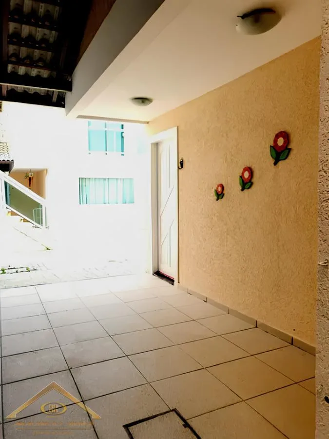 Casa em Condomínio para Venda em Cabo Frio / RJ no bairro Peró - imagem 4