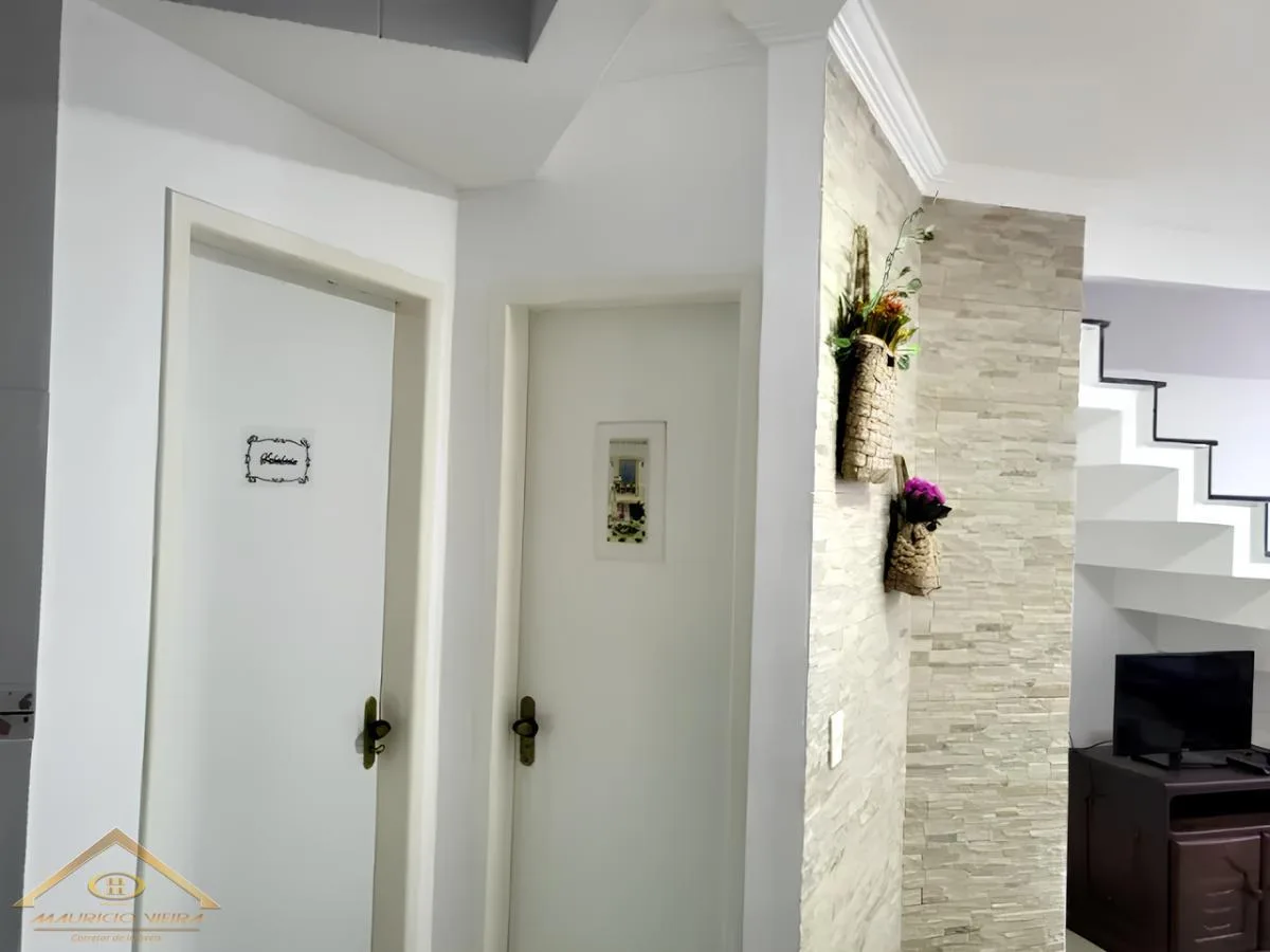 Casa em Condomínio para Venda em Cabo Frio / RJ no bairro Peró - imagem 9
