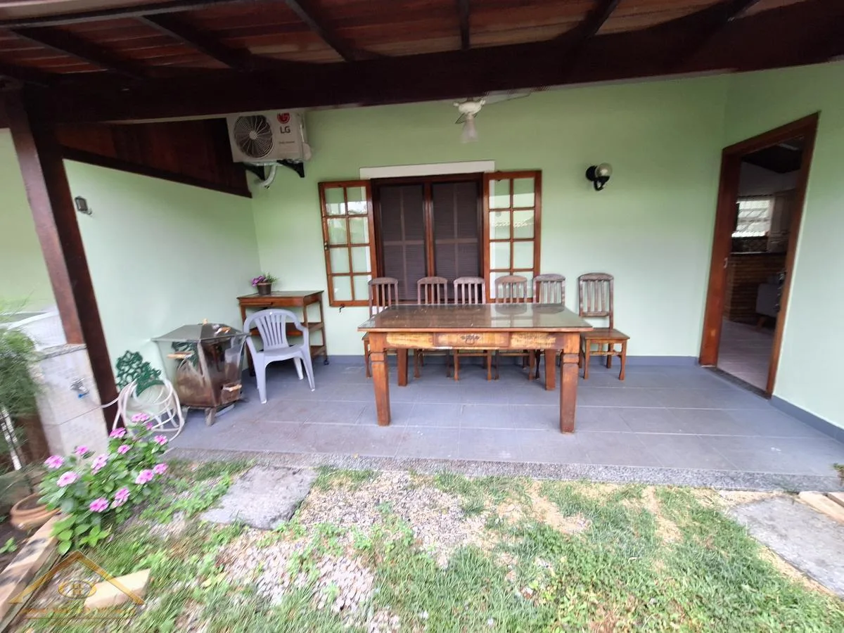 Casa em Condomínio para Venda em Cabo Frio / RJ no bairro Peró - imagem 6