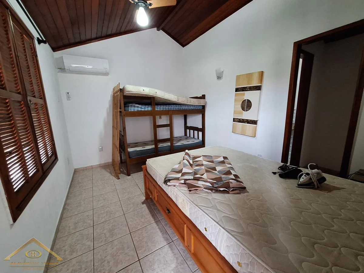 Casa em Condomínio para Venda em Cabo Frio / RJ no bairro Peró - imagem 31