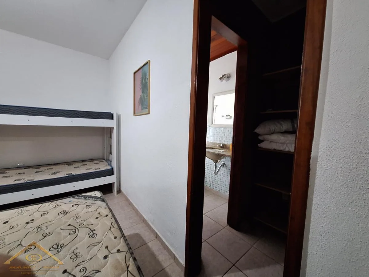 Casa em Condomínio para Venda em Cabo Frio / RJ no bairro Peró - imagem 19