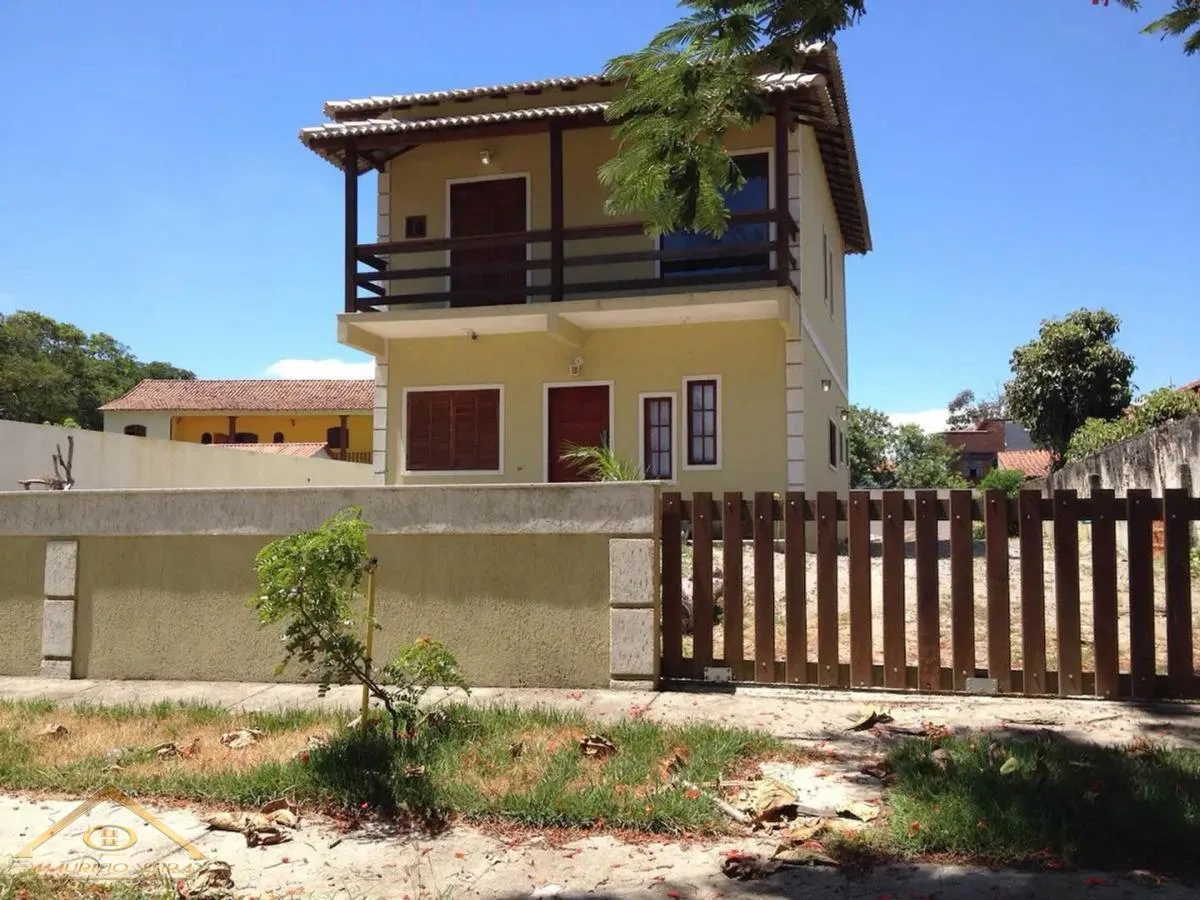 Casa para Venda em São Pedro da Aldeia / RJ no bairro Balneário São Pedro