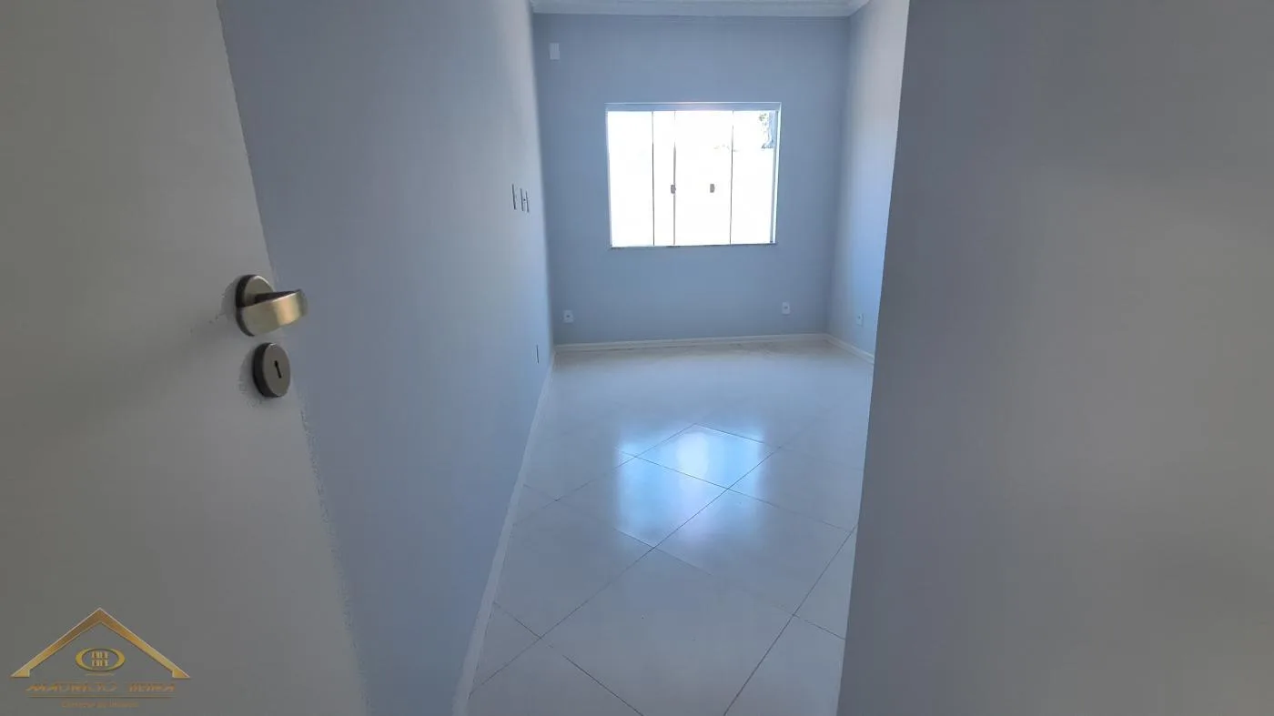 Casa para Venda em Cabo Frio / RJ no bairro Vila do Peró - imagem 26