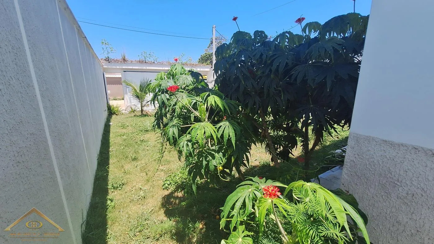Casa para Venda em Cabo Frio / RJ no bairro Vila do Peró - imagem 40