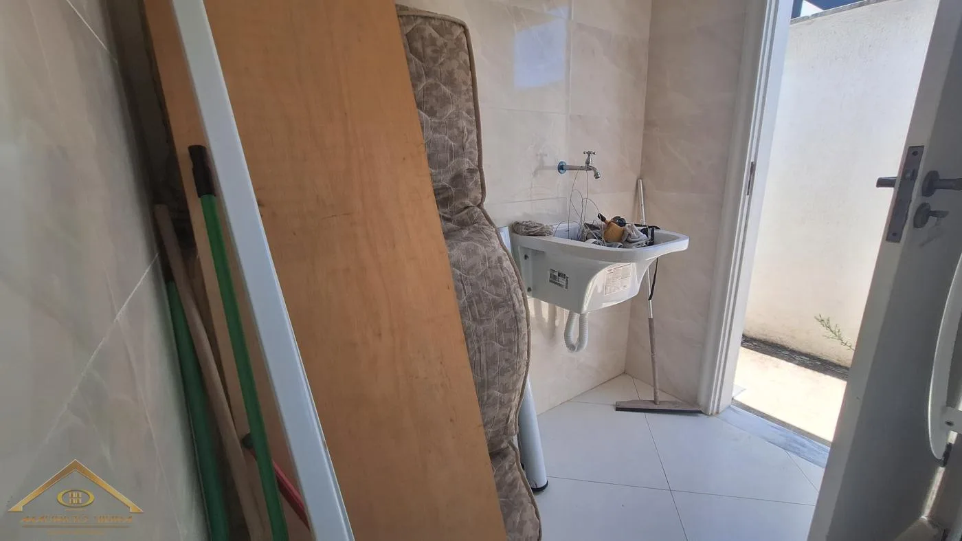 Casa para Venda em Cabo Frio / RJ no bairro Vila do Peró - imagem 12