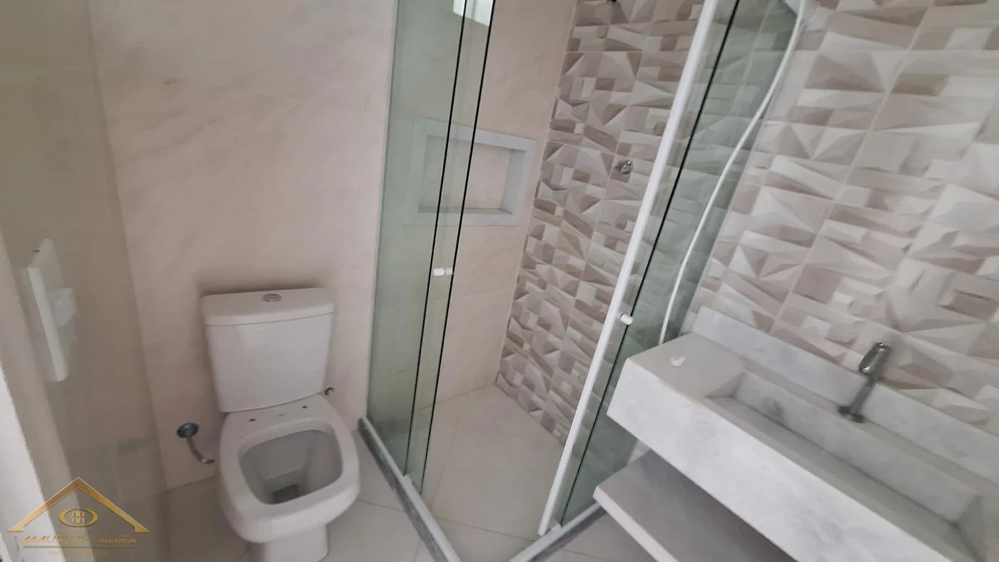 Casa para Venda em Cabo Frio / RJ no bairro Vila do Peró - imagem 38