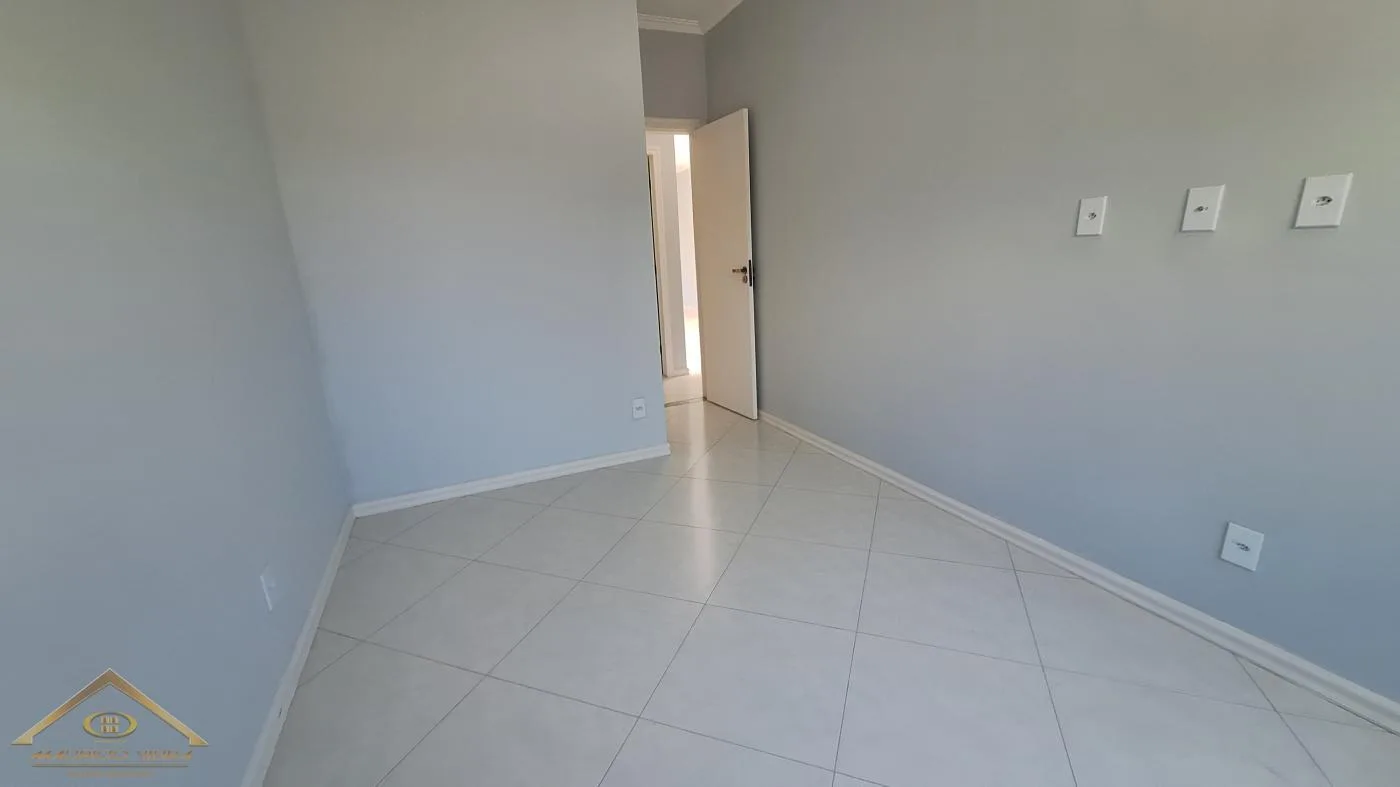 Casa para Venda em Cabo Frio / RJ no bairro Vila do Peró - imagem 30