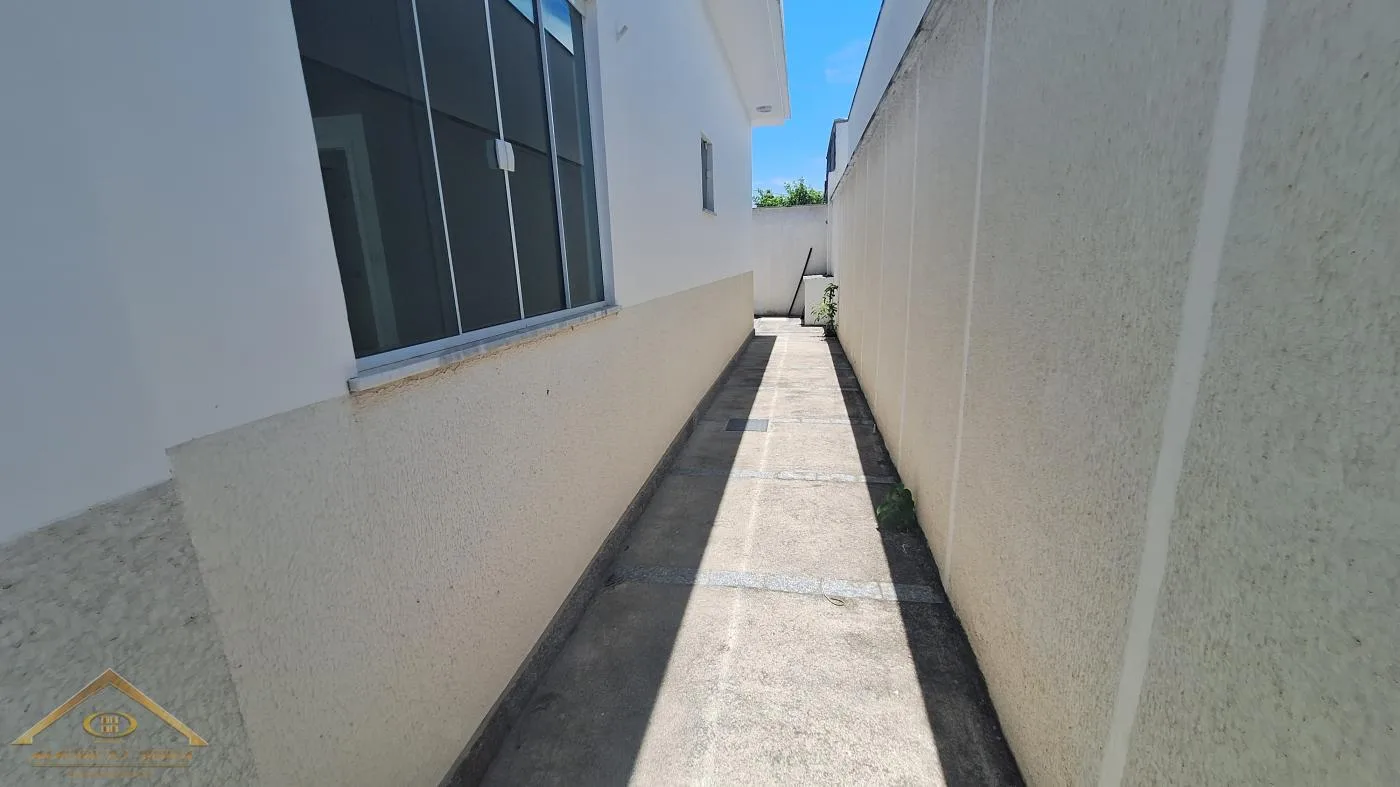 Casa para Venda em Cabo Frio / RJ no bairro Vila do Peró - imagem 45