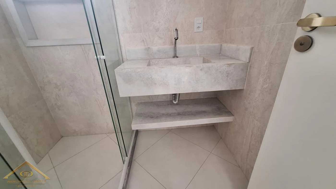 Casa para Venda em Cabo Frio / RJ no bairro Vila do Peró - imagem 31