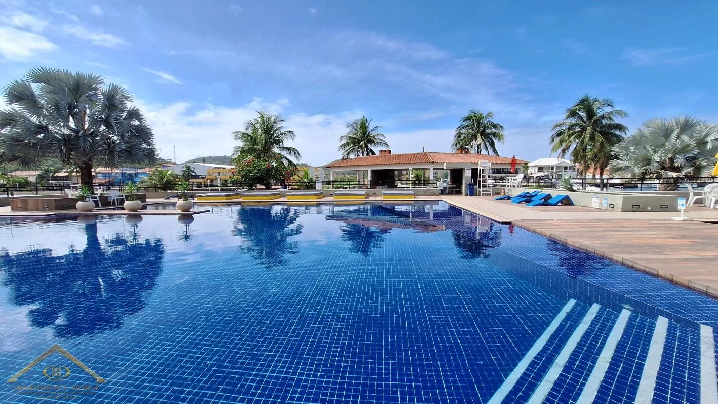 Apartamento para Venda em Cabo Frio / RJ no bairro Gamboa