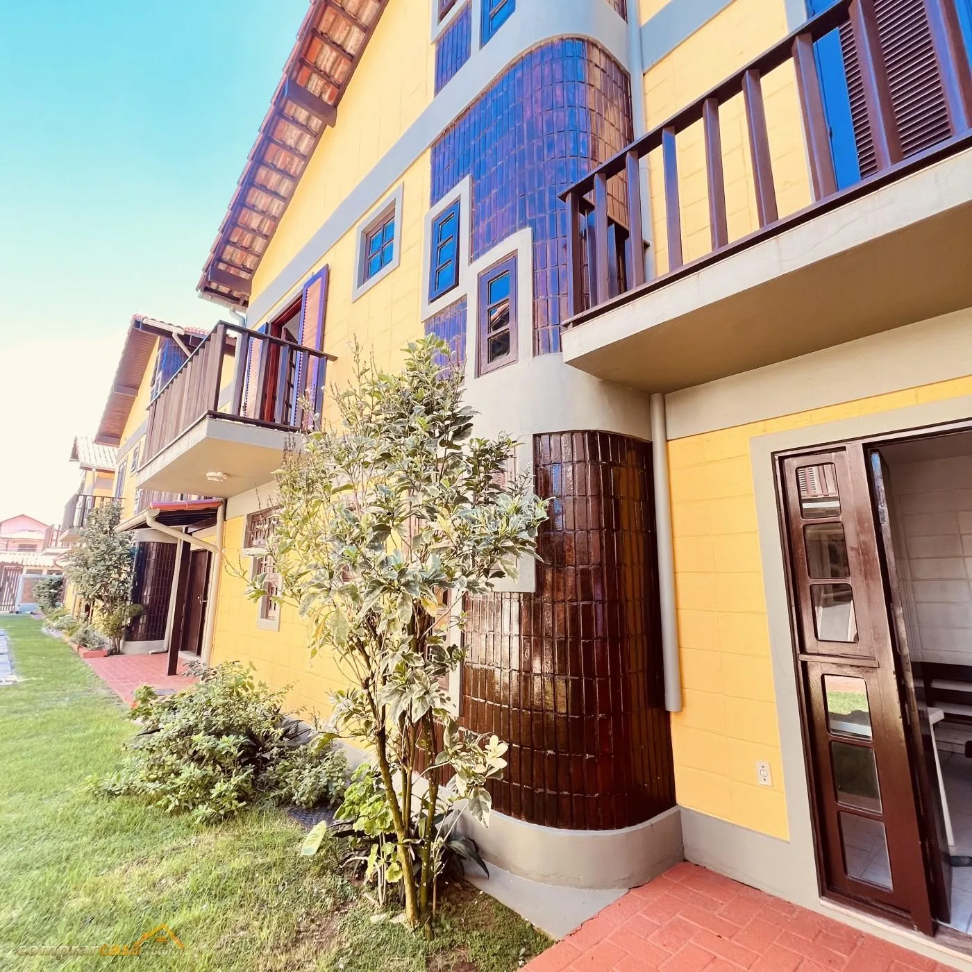 Casa em Condomínio para Venda em Cabo Frio / RJ no bairro Peró