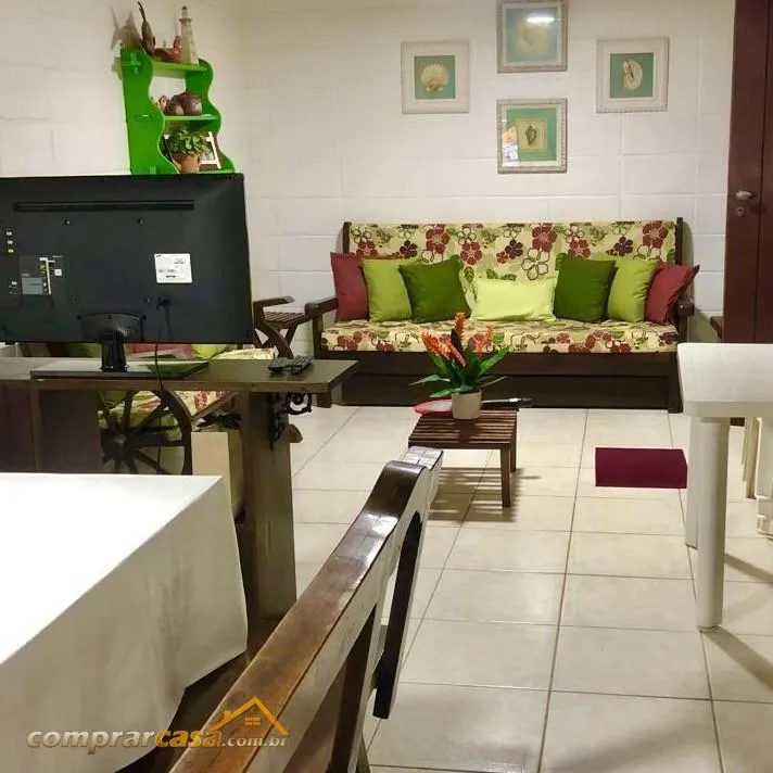 Casa em Condomínio para Venda em Cabo Frio / RJ no bairro Peró - imagem 8