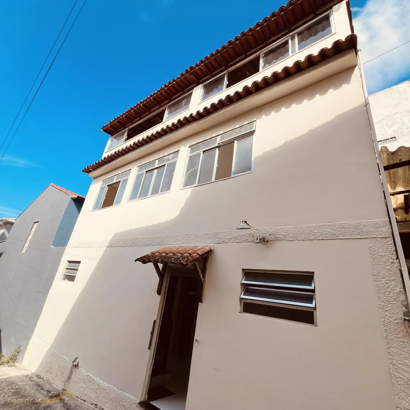 Casa em Condomínio para Venda em Cabo Frio / RJ no bairro Peró