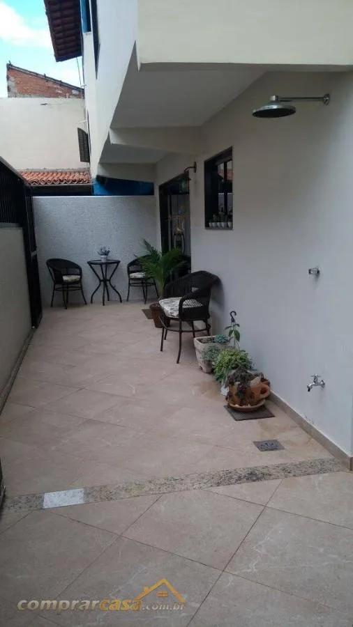 Casa em Condomínio para Venda em Cabo Frio / RJ no bairro Jardim Flamboyant - imagem 42