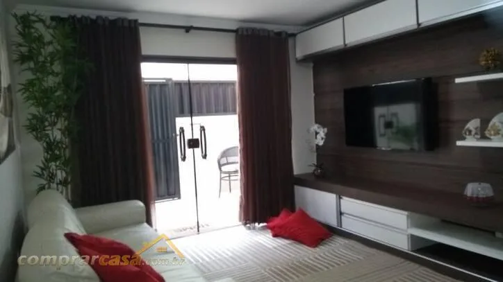 Casa em Condomínio para Venda em Cabo Frio / RJ no bairro Jardim Flamboyant