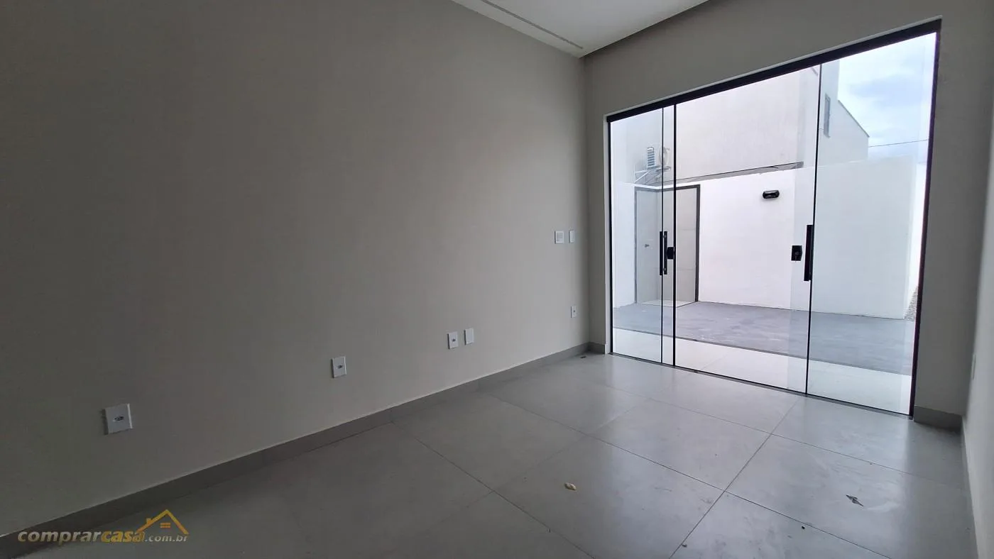 Casa para Venda em Cabo Frio / RJ no bairro Vila do Peró - imagem 25