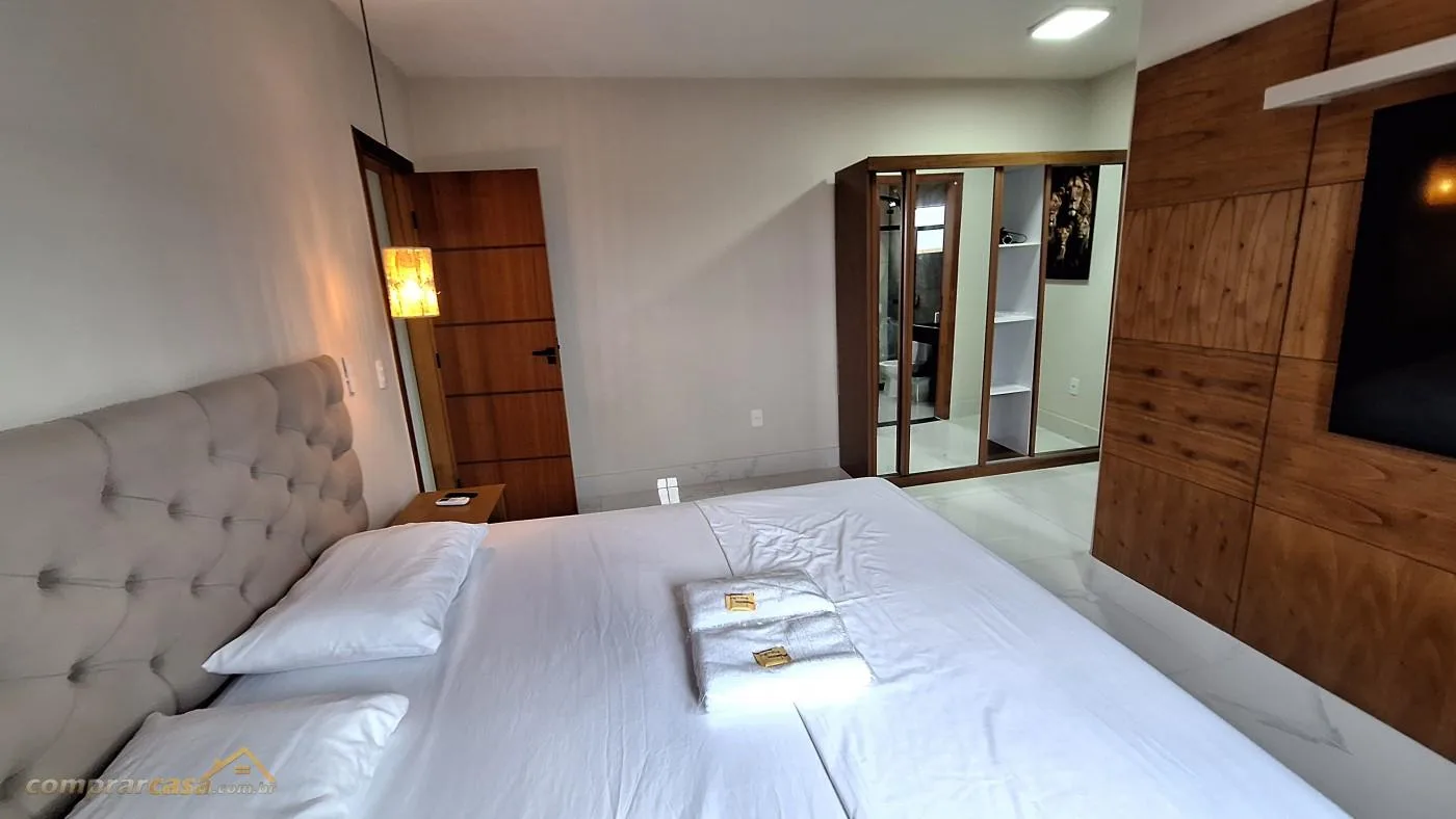 Casa em Condomínio para Venda em Cabo Frio / RJ no bairro Peró - imagem 37