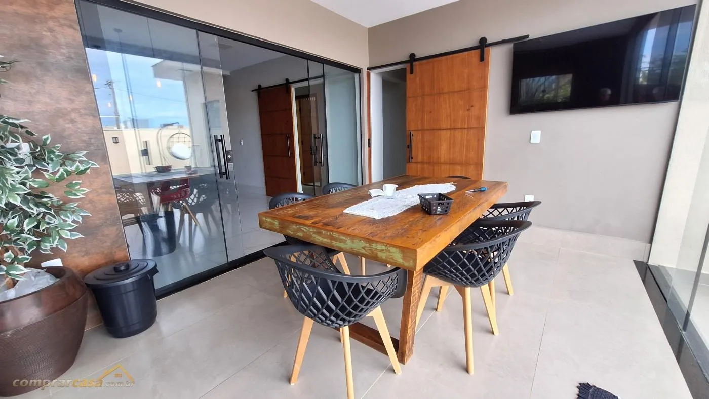 Casa em Condomínio para Venda em Cabo Frio / RJ no bairro Peró - imagem 25