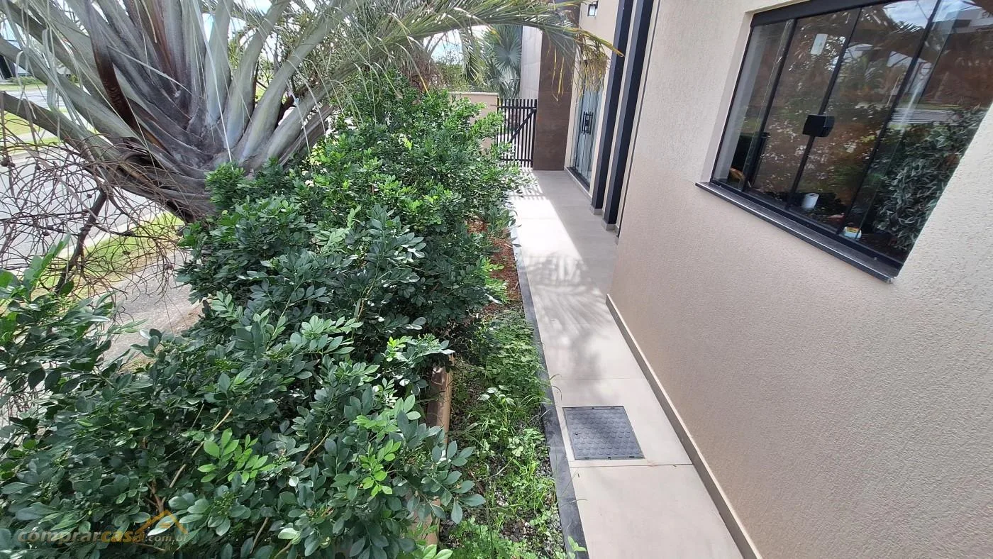 Casa em Condomínio para Venda em Cabo Frio / RJ no bairro Peró - imagem 12